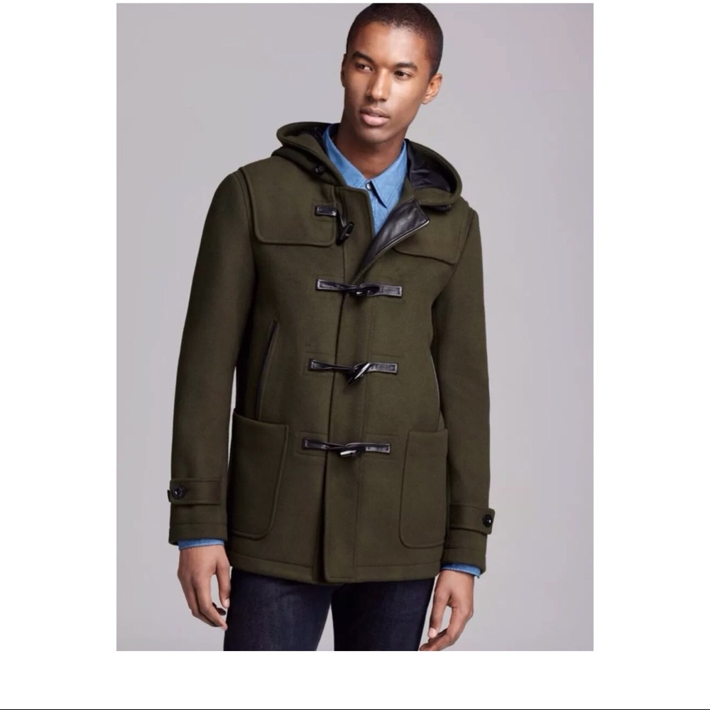 Used 2 times, men’s Elie Tahari Nicolas green wool coat